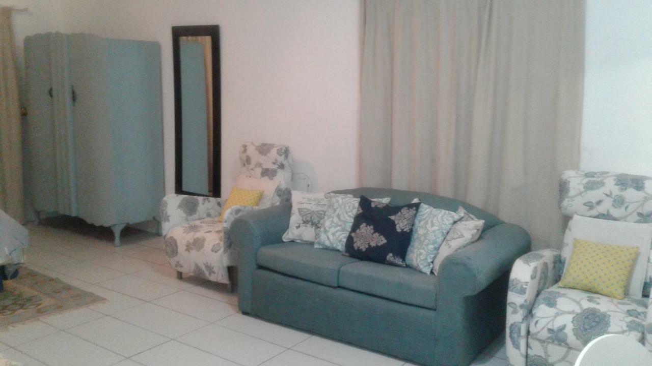 Apartamento 36 Df Strauss Street Kleinmond Exterior foto
