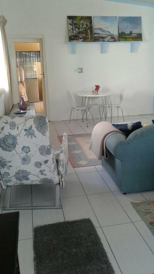 Apartamento 36 Df Strauss Street Kleinmond Exterior foto
